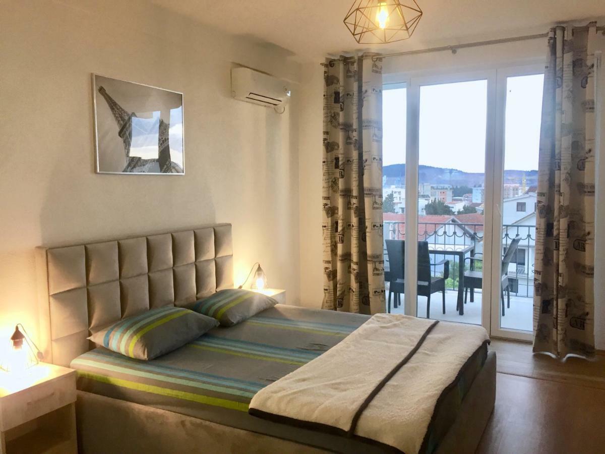 Aparthotel Monterria 바르 외부 사진